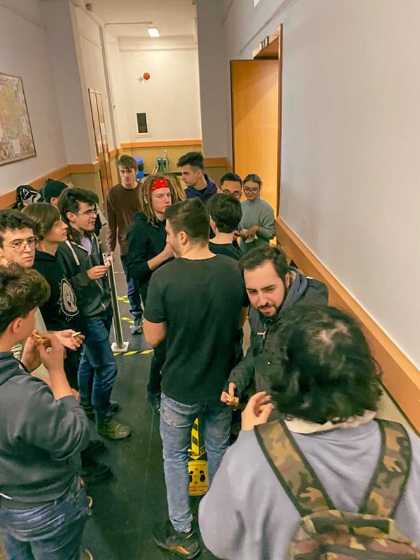 9b7922d8 8217 454a 8010 2a48852944c3